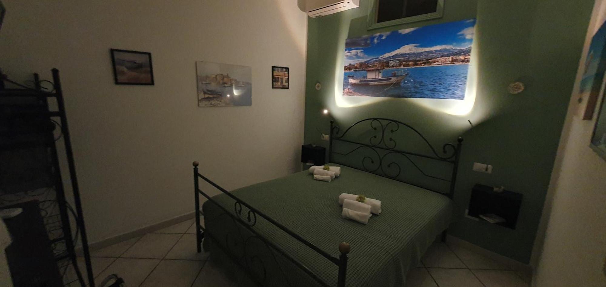 Tony & Doris Home Джардини-Наксос Экстерьер фото